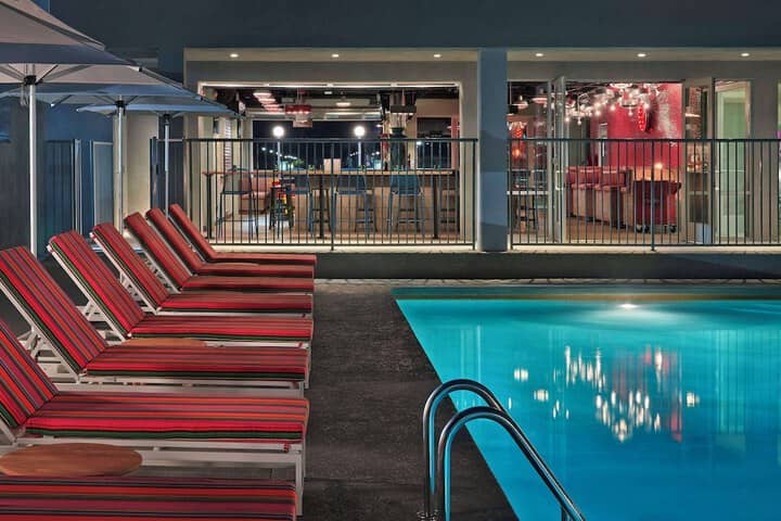Pool 35 of 67