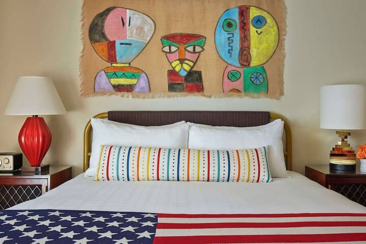 Room 3 of 67