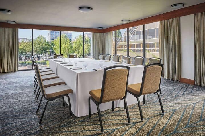 Meeting facility