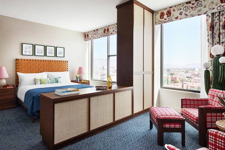 Room 48 of 103